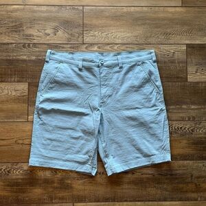 Eddie Bauer Men’s Flat Front Khaki Shorts Size 38 Blue Lightweight Flexible
